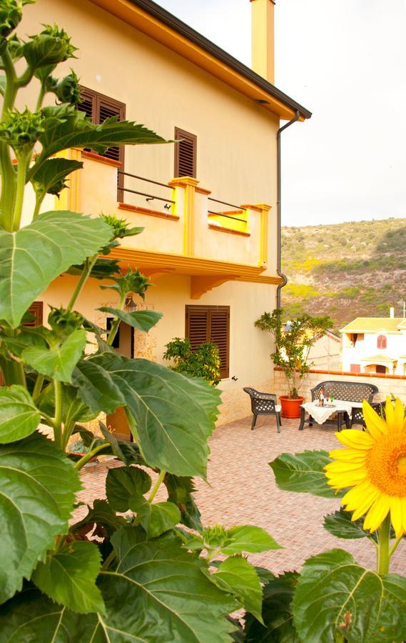 Casa Vacanze Sandalia Боса Экстерьер фото